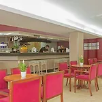 O7 Alea فندق إل أرينال