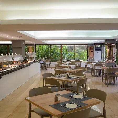 Alea Hotel 3*