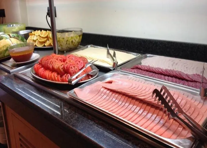 Готель O7 Alea 3*