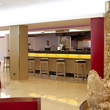 Hotel O7 Alea